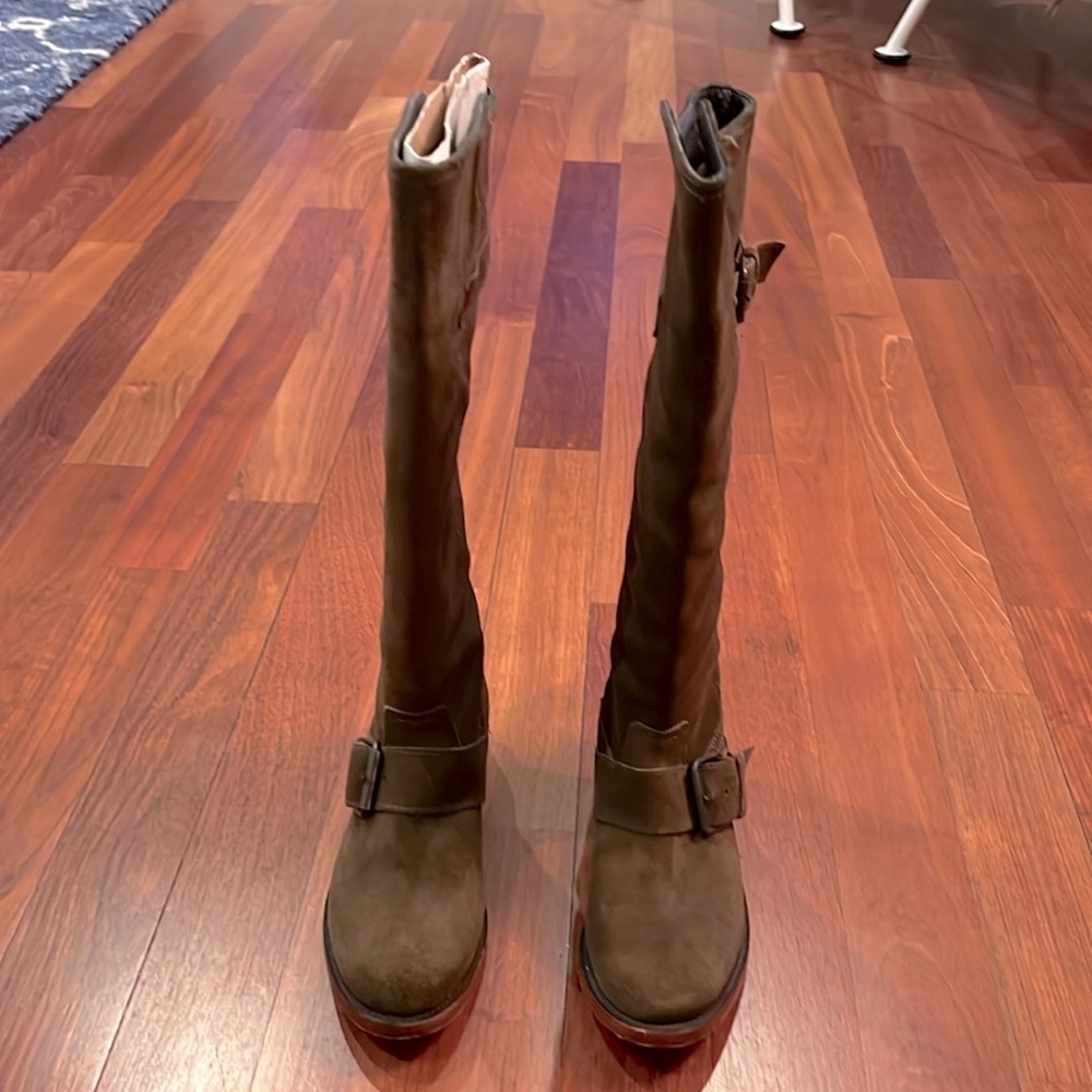 DV Dolce Vita High Pull-on Buckle Boot Olive Green Suede Low Heel Sz. 6.5 36 1/2